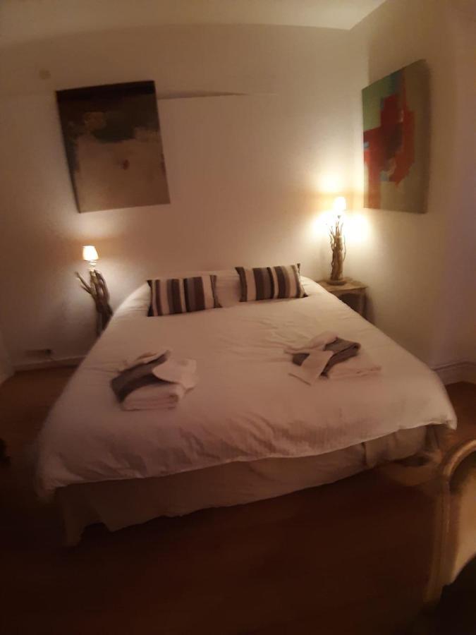 Le Dernier Metro Bed and Breakfast Woluwe-Saint-Pierre Buitenkant foto